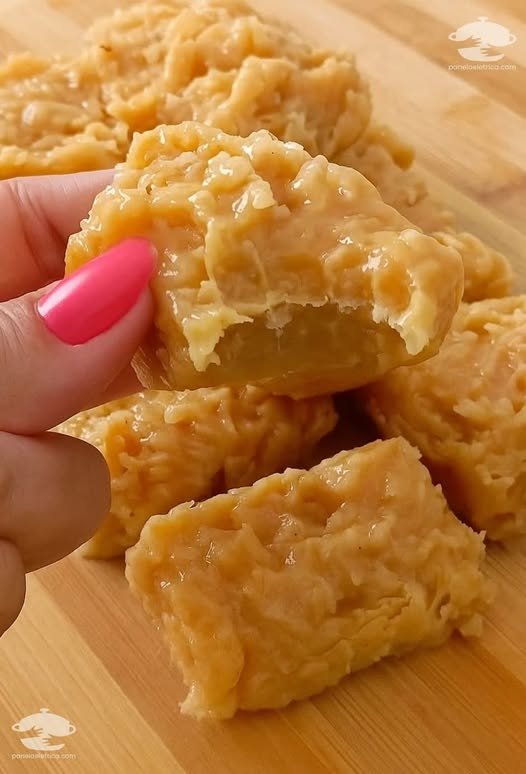 Cocada Cremosa de Leite Condensado com Maizena: Derrete na Boca!